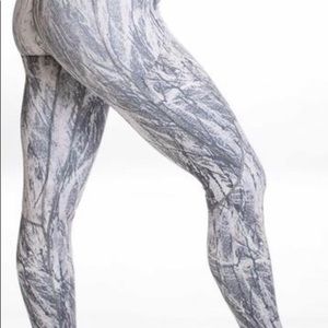 Ptula Chandre Legging